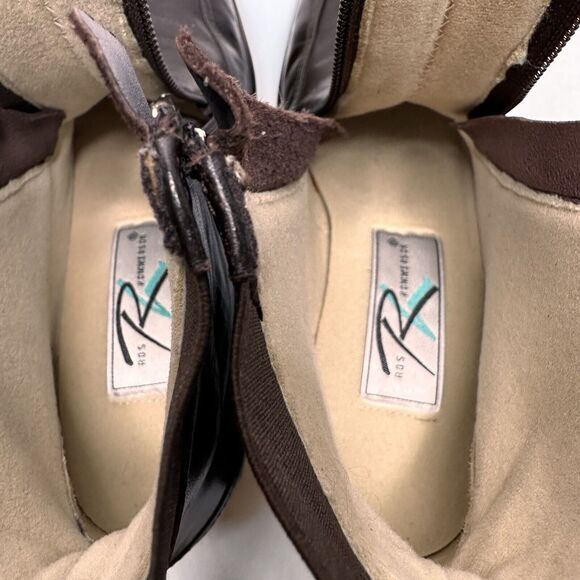 Ros Hammerson Womens Boots 7N Ankle Height Brown Leather Zip Butter Soft Booties - Picture 11 of 15